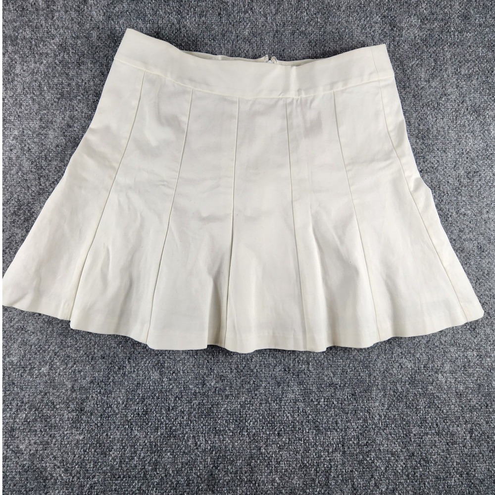 Banana Republic White Pleated Mini Skirt Size 12P Petite New With Tags